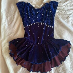 Girls figure skating dress size 6/7